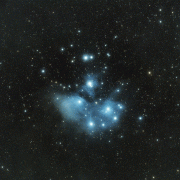 Vista Mozzafiato Dell'ammasso Stellare Delle Pleiadi