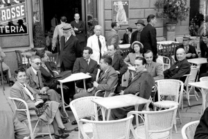 Storica fotografia del caffè Giubbe rosse a Firenze